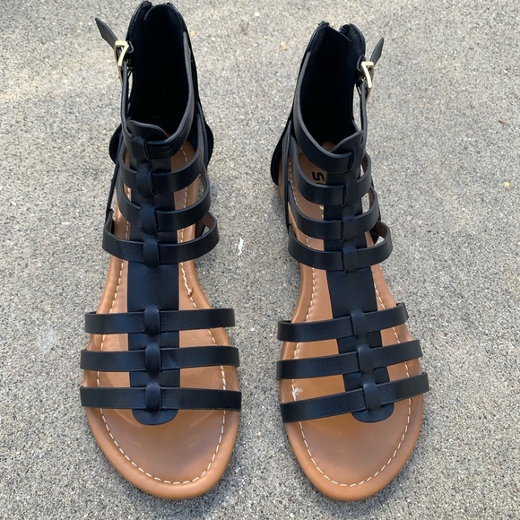 Soda | Shoes | Soda Women Black Gladiator Zip Up Cross Sandals | Poshmark